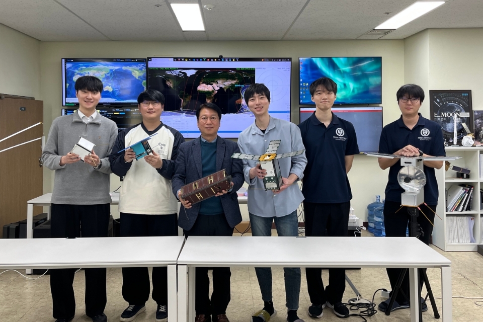 A Giant Challenge Carried in CubeSats: Yonsei Researchers Chronicle the Success of Nuri’s Fourth Launch 사진